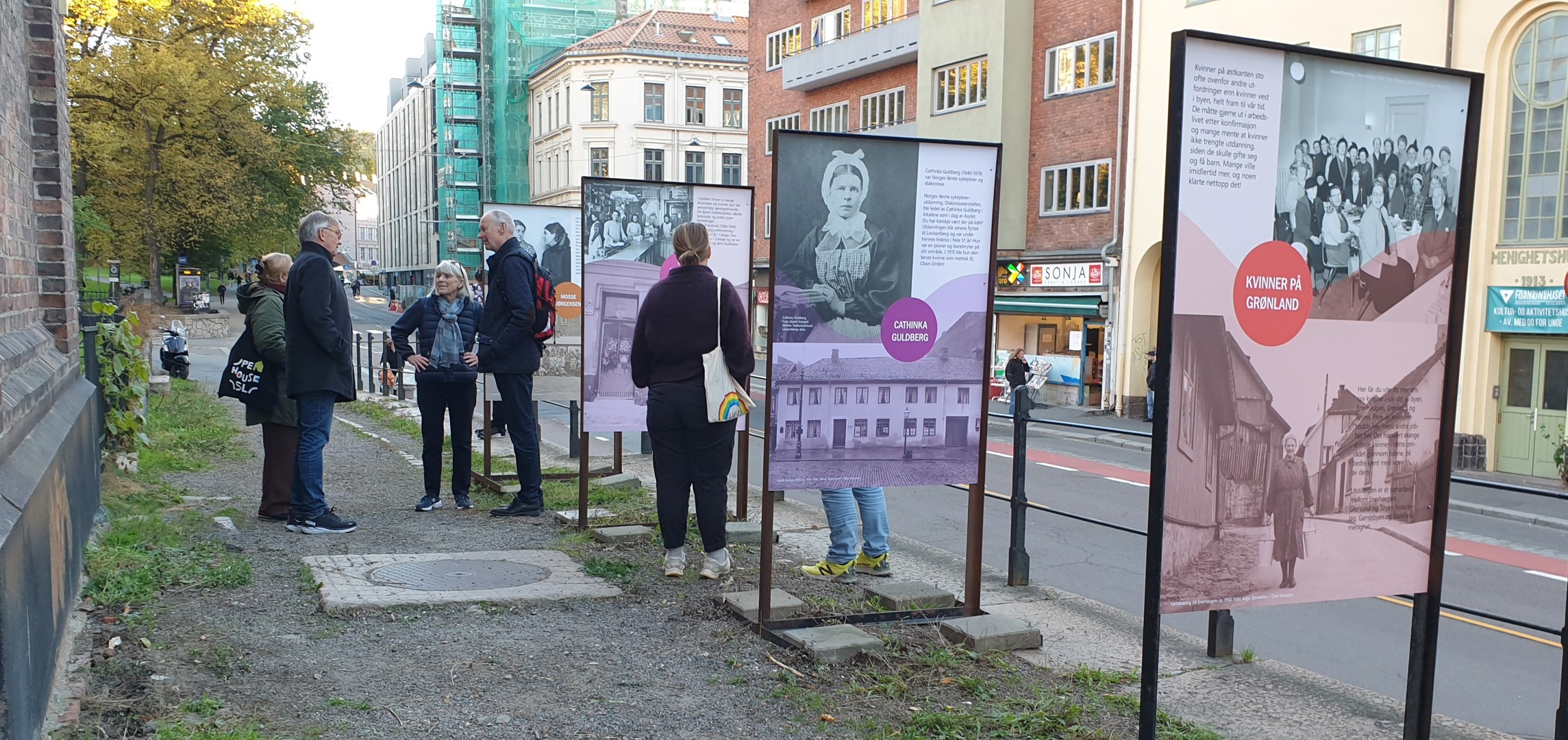 Plakatutstillingen "Kvinner på Grønland"